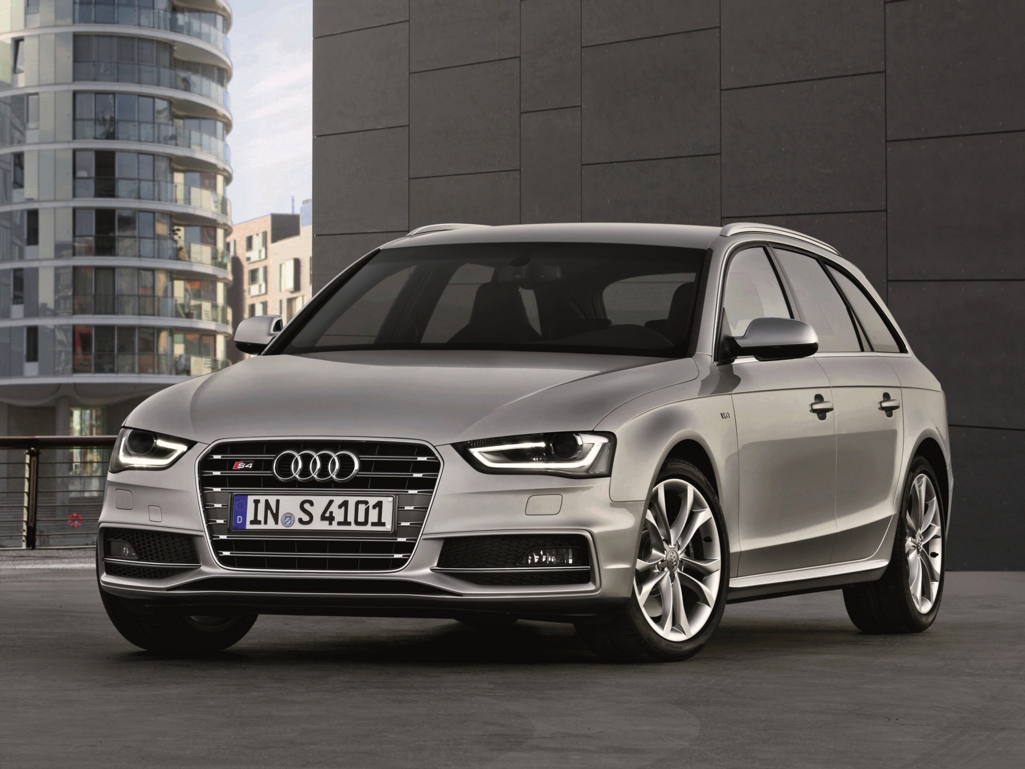 Audi S4 Avant